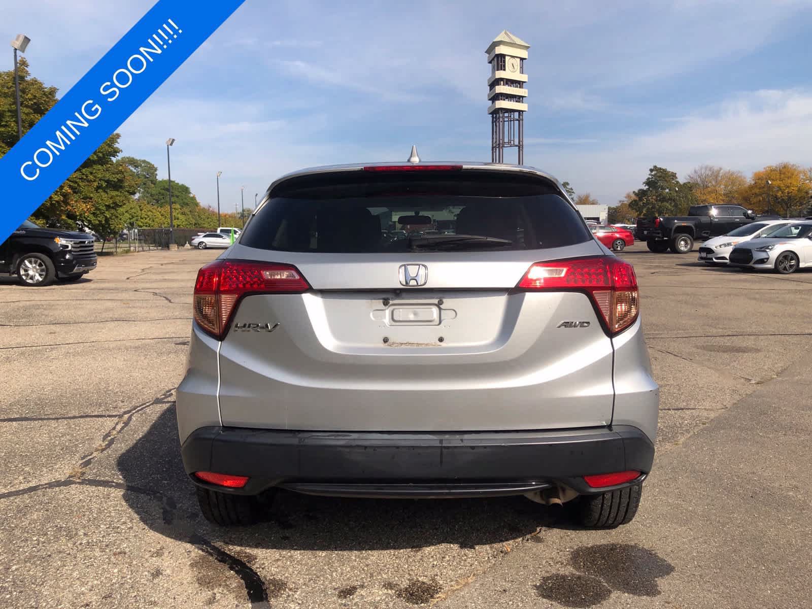 Used 2016 Honda HR-V EX image 4