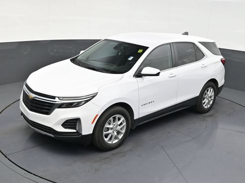 Used 2021 Chevrolet Equinox LT FWD image 9