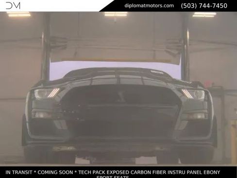 Used 2022 Ford Mustang Shelby GT500 w/ Technology Package RWD image 3