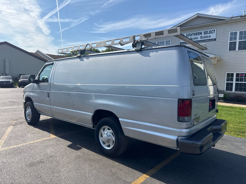 Used 2011 Ford E-350 and Econoline 350 Extended Super Duty w/ Commercial Cargo Van Pkg RWD image 8