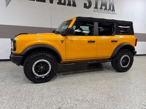 Used 2022 Ford Bronco 4-Door w/ Sasquatch Package image 4