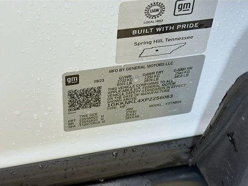 Used 2023 GMC Acadia SLE w/ Driver Convenience Package image 36