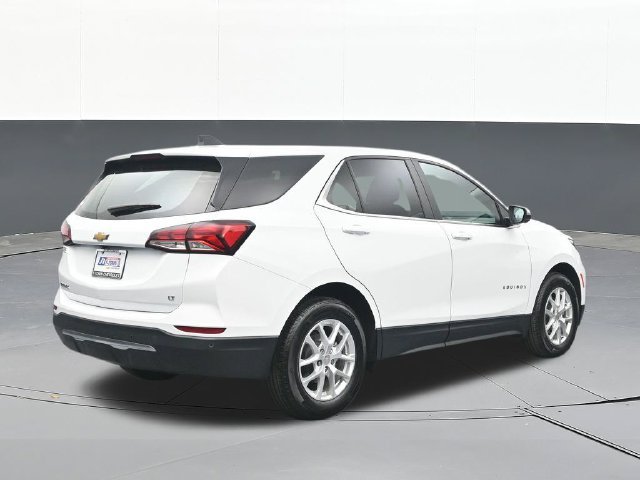 Used 2024 Chevrolet Equinox LT FWD image 13