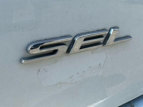 Used 2023 Ford Edge SEL w/ Sport Appearance Package AWD/4WD image 12