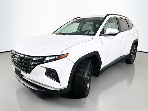 Certified 2024 Hyundai Tucson SEL w/ Convenience Package AWD/4WD image 3