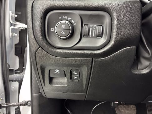 Certified 2022 RAM 1500 Laramie w/ Sport Appearance Package AWD/4WD image 19