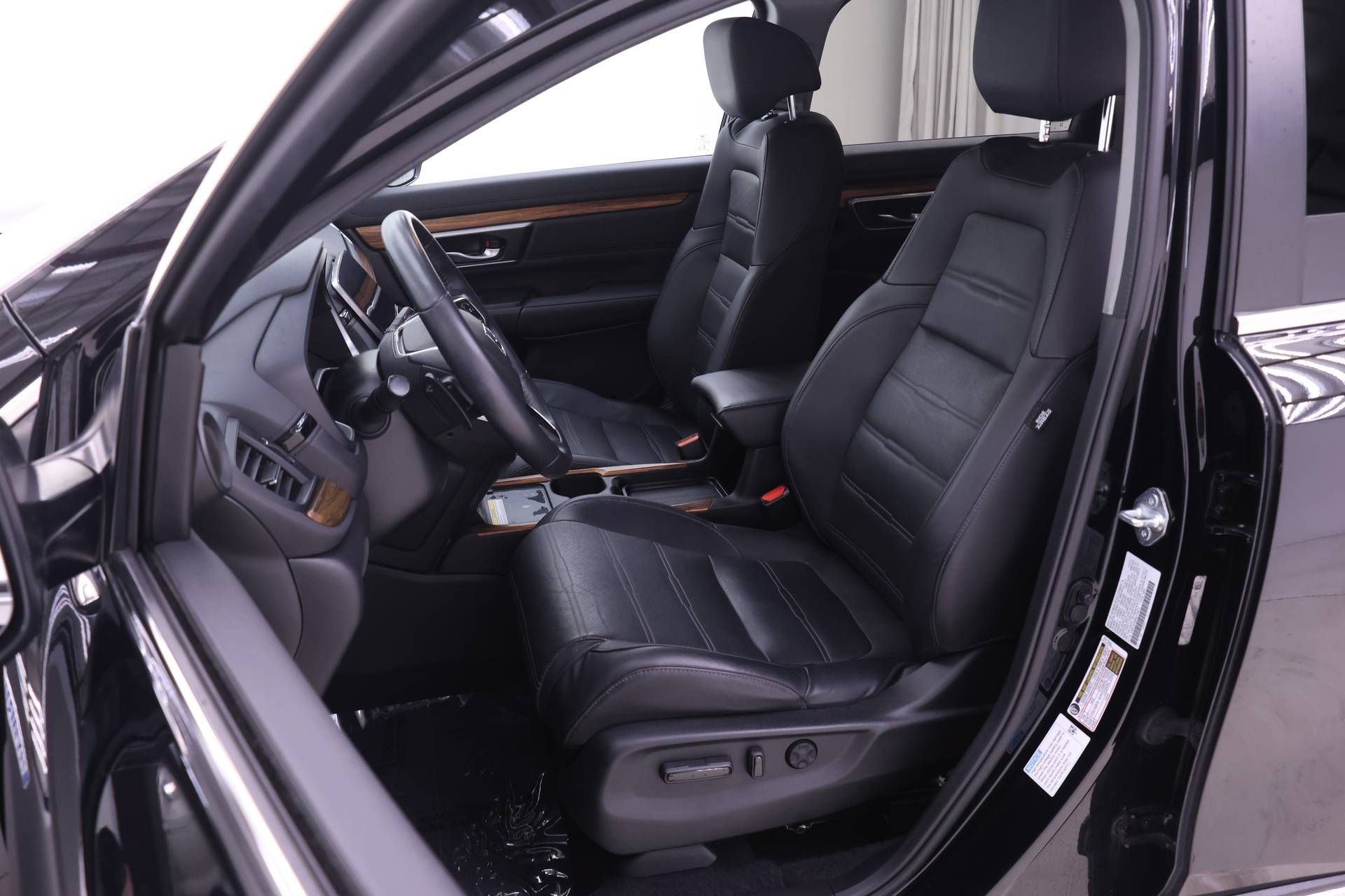 Certified 2022 Honda CR-V Touring image 4