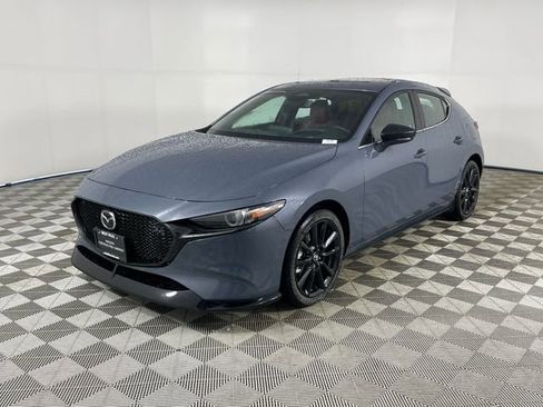 Certified 2025 MAZDA MAZDA3 Hatchback w/Premium Plus Pkg image 1