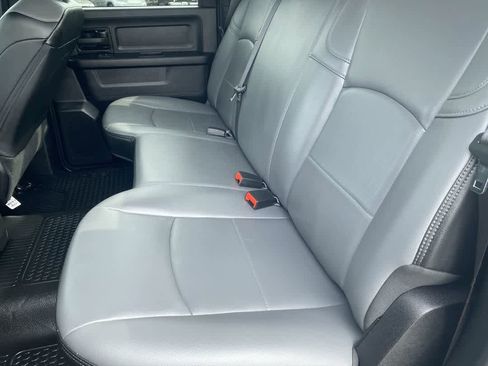 Used 2024 RAM 3500 Tradesman w/ Chrome Appearance Group image 20