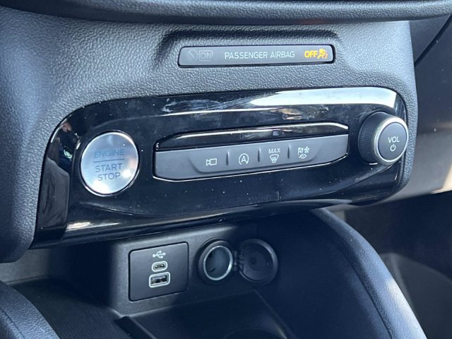 Certified 2024 Ford Escape ST-Line Select w/ Tech Pack #2 AWD/4WD image 27