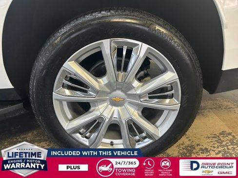 Used 2024 Chevrolet Suburban High Country w/ Max Trailering Package AWD/4WD image 9