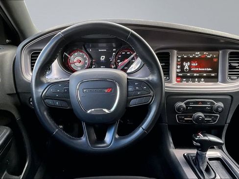 Used 2023 Dodge Charger SXT w/ Blacktop Package image 5