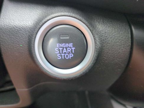 Used 2022 Hyundai Kona SEL FWD image 16