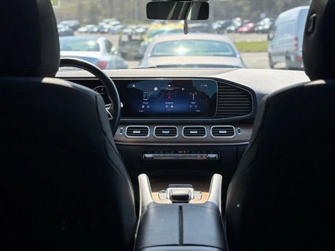 Used 2025 Mercedes-Benz GLE 350 4MATIC image 31