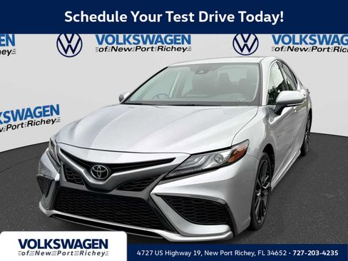 Used 2024 Toyota Camry XSE FWD image 1