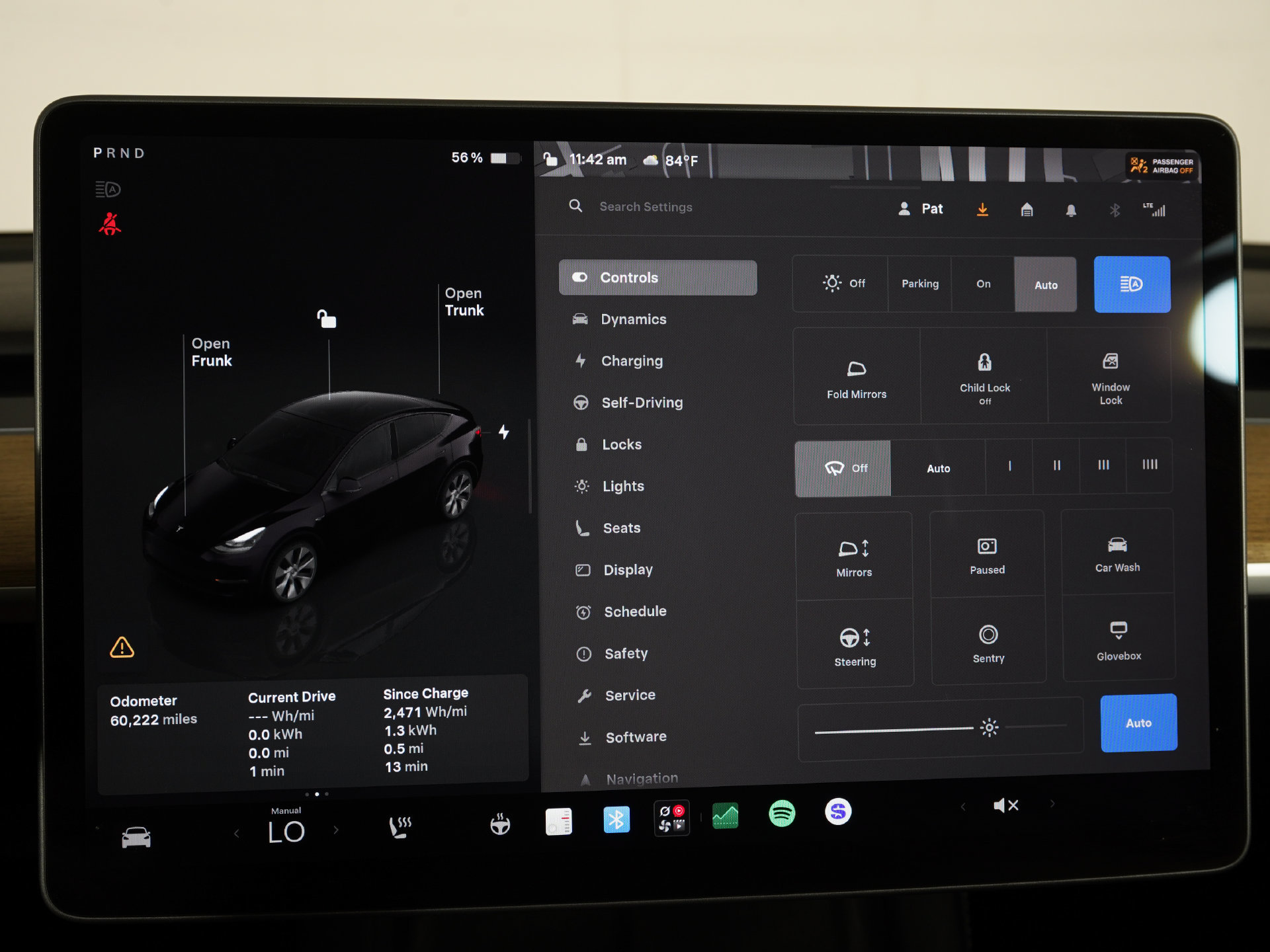 Used 2024 Tesla Model Y Long Range AWD/4WD image 21