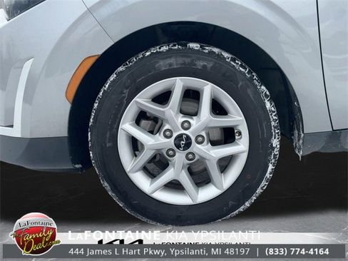 Used 2023 Kia Soul LX w/ Option Group 015 image 32