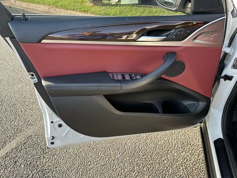 Used 2024 BMW X3 sDrive30i w/ Convenience Package image 10