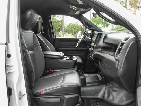 Used 2022 RAM 5500 Tradesman w/ Chrome Appearance Group image 39