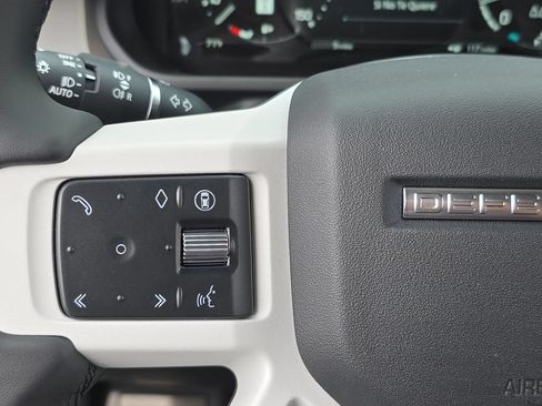 New 2026 Land Rover Defender 110 S AWD/4WD image 17