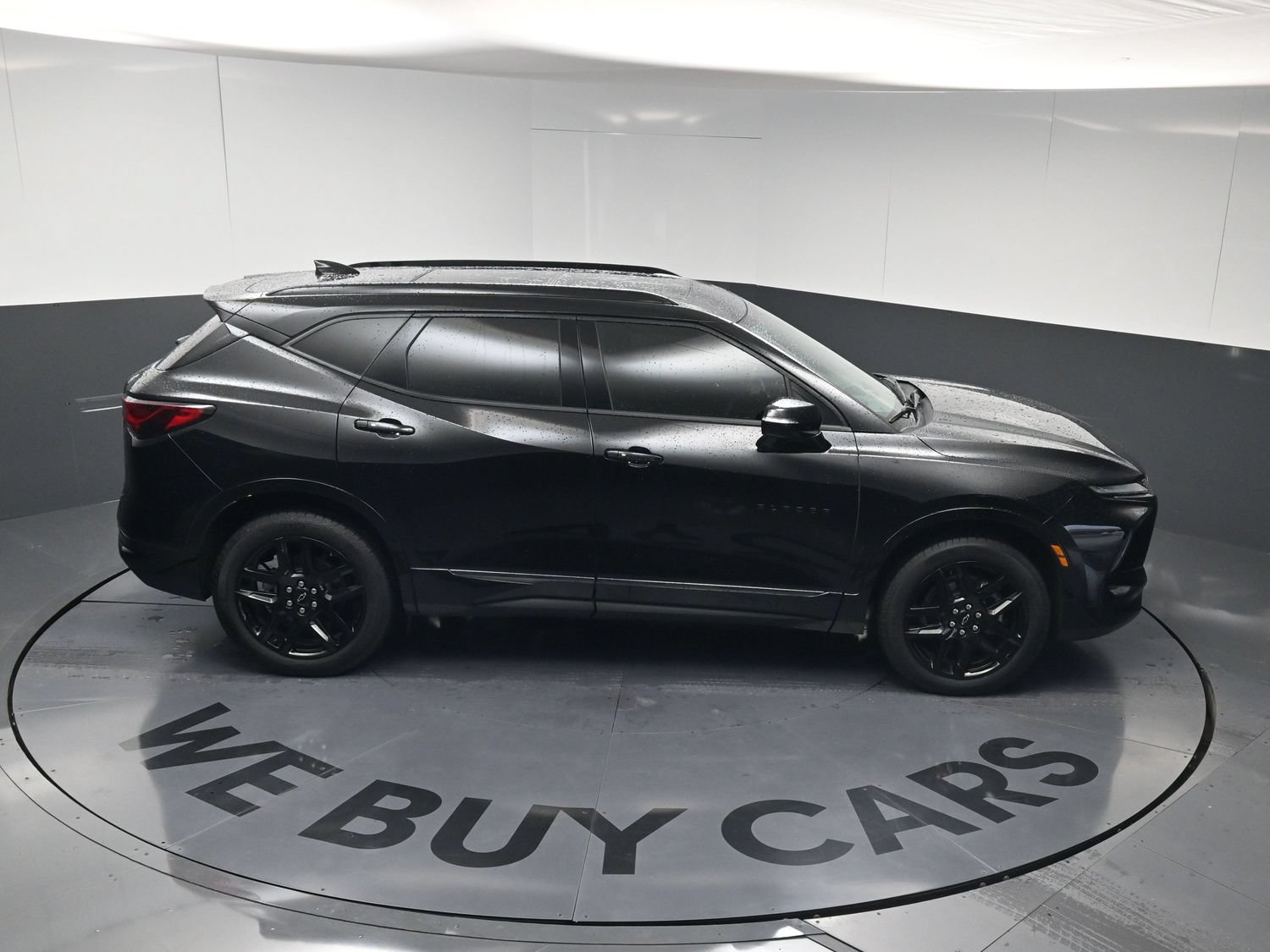 Used 2025 Chevrolet Blazer RS w/ Driver Confidence II Package FWD image 34
