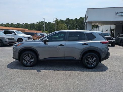 Used 2021 Nissan Rogue S FWD image 8