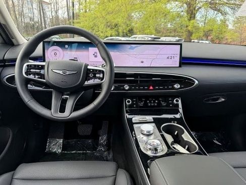 Used 2026 Genesis GV70 2.5T image 7