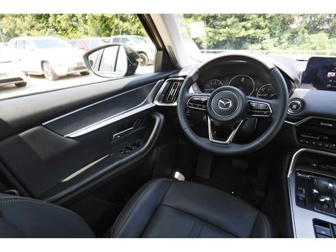 Certified 2026 MAZDA CX-90 3.3 Turbo w/ Preferred Package AWD/4WD image 6