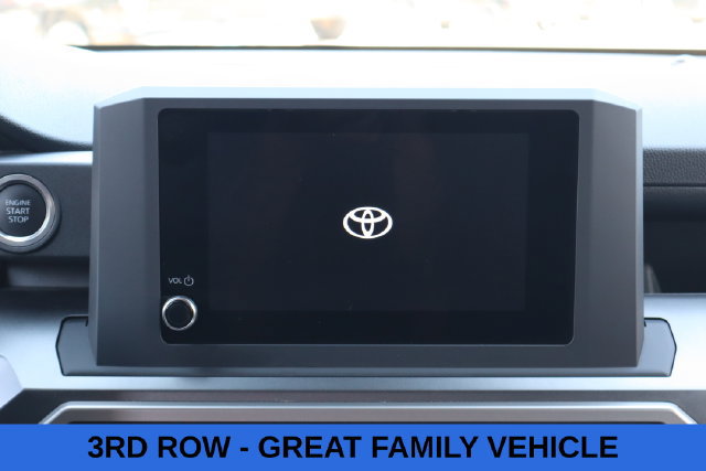 Used 2026 Toyota 4Runner SR5 AWD/4WD image 9