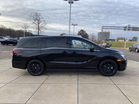 New 2026 Honda Odyssey Sport-L image 12