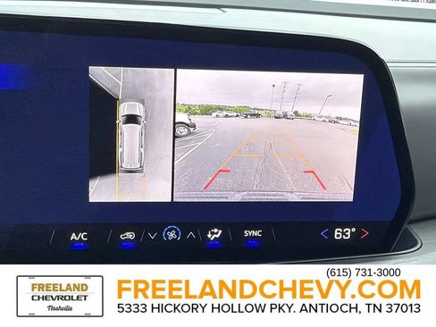 Used 2025 Chevrolet Suburban LS AWD/4WD image 32