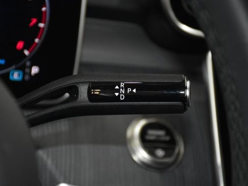 Used 2025 Mercedes-Benz C 300 4MATIC Sedan image 14