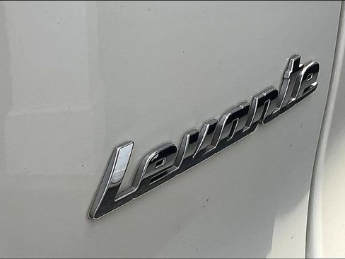 Used 2023 Maserati Levante GT AWD/4WD image 21