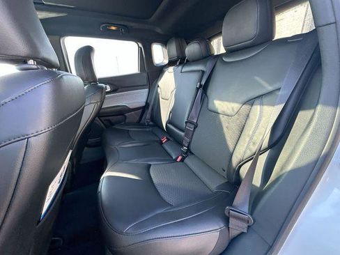 Used 2023 Jeep Compass Latitude w/ Sun and Sound Group image 24