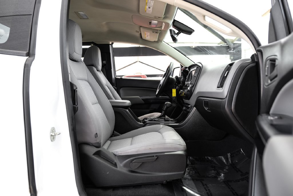 Used 2021 Chevrolet Colorado W/T w/ WT Convenience Package RWD image 34