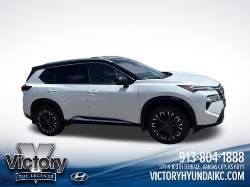Used 2024 Nissan Rogue Platinum w/ Platinum Premium Package AWD/4WD image 5