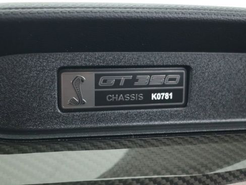 Used 2019 Ford Mustang Shelby GT350 w/ Technology Package image 21
