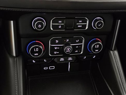 Used 2021 Chevrolet Tahoe Z71 w/ Rear Media and Nav Package image 15