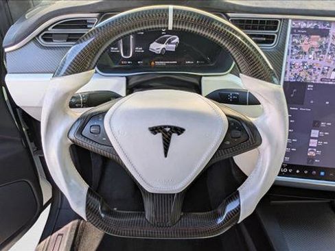 Used 2017 Tesla Model X P100D image 14