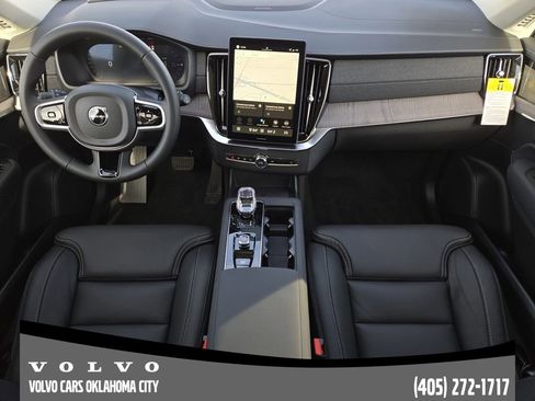 New 2026 Volvo XC90 T8 Ultra w/ Protection Package Premier image 25