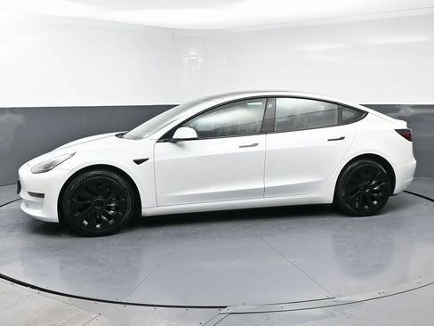 Used 2022 Tesla Model 3 Long Range image 5