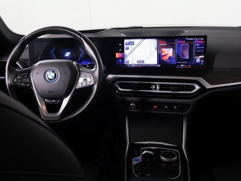 Used 2023 BMW i4 eDrive40 RWD image 34