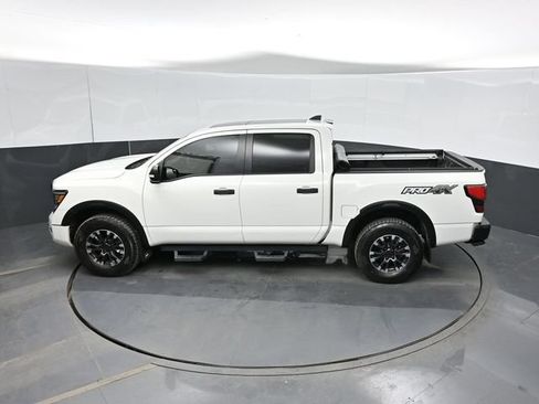 Used 2023 Nissan Titan PRO-4X w/ Pro-4x Convenience Package AWD/4WD image 58