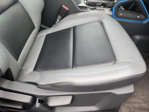 Used 2022 Ford Bronco Black Diamond image 33