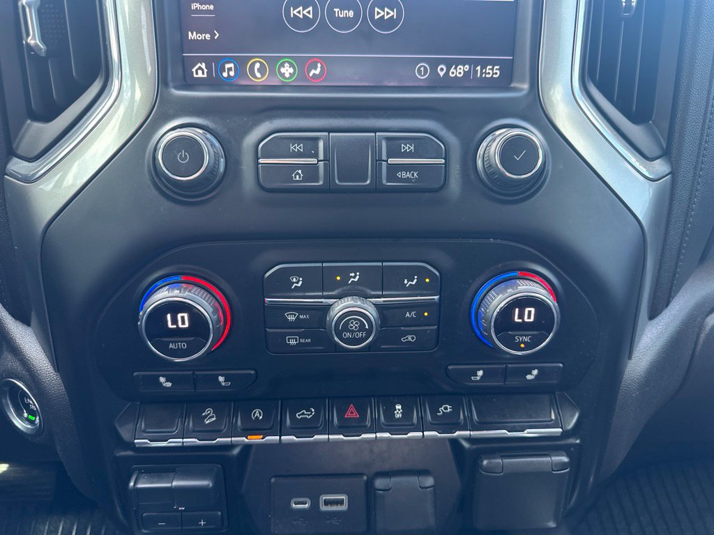 Certified 2020 Chevrolet Silverado 1500 LT Trail Boss AWD/4WD image 4