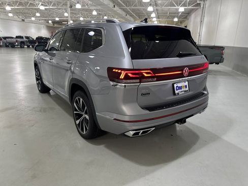 New 2026 Volkswagen Atlas SEL Premium R-Line AWD/4WD image 6
