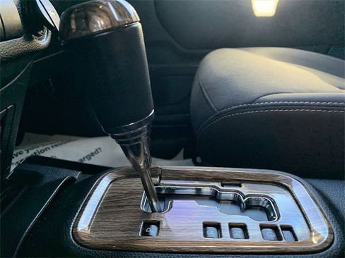 Used 2017 Jeep Wrangler Unlimited Sahara w/ Connectivity Group image 24