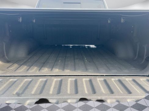 Used 2020 RAM 1500 Laramie image 25