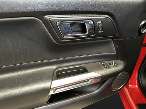 Used 2017 Ford Mustang GT w/ GT Performance Package image 23