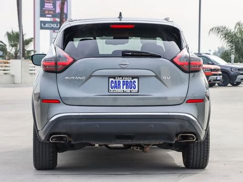 Used 2023 Nissan Murano SV image 7